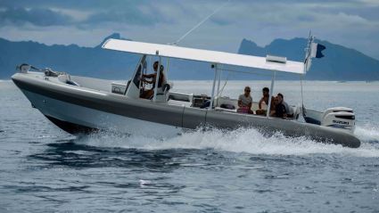 Tahiti Dive Management Boat Rental